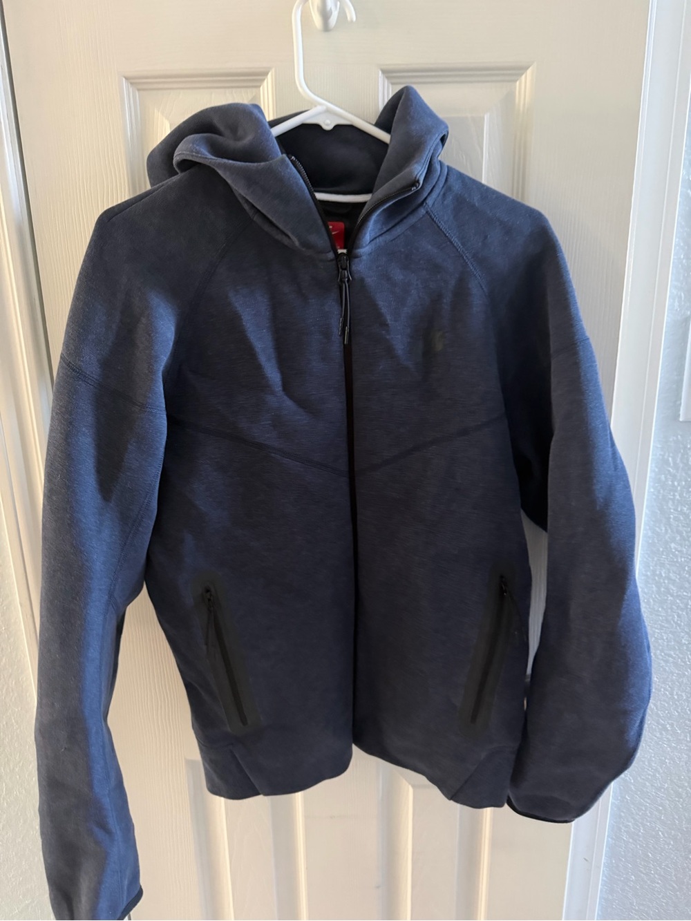 Nike Men's Navy Nike tech Jacket size S